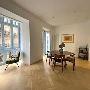 El Mirador De Larramendi , San Sebastián España